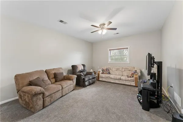 $285,000 | 13382 Northwest Oak Street, Amsterdam, MO 64723