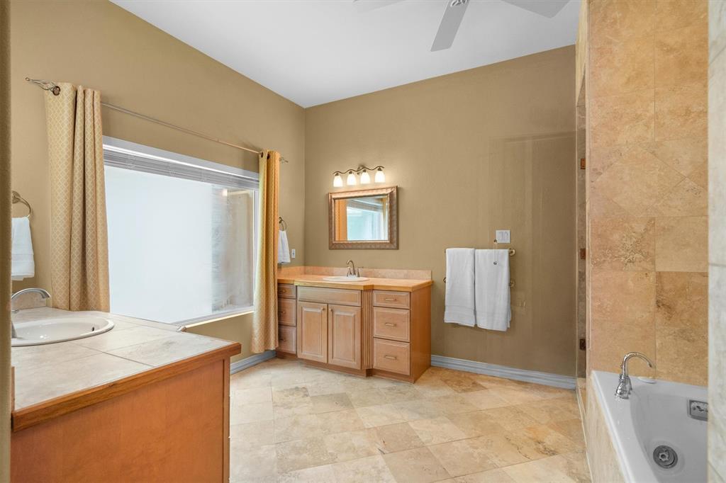 980 Ranch Road Copper Canyon, TX 76226 - Photo 29 of 40 Second primary bath