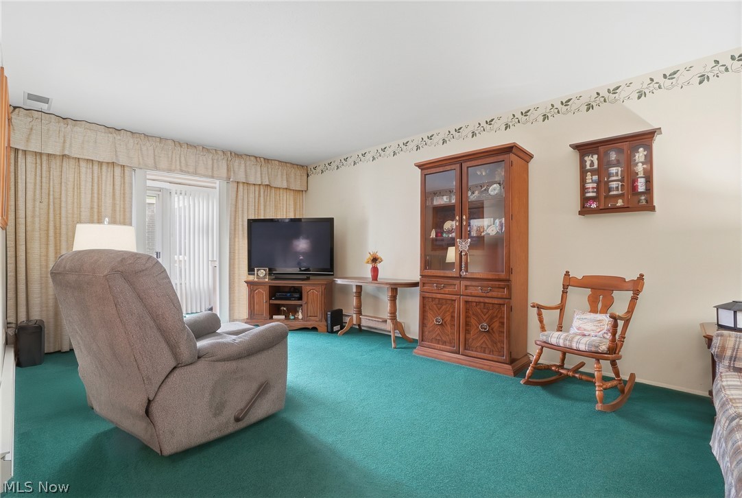 3066 Kent Road, Unit 2 Stow, OH 44224 - Photo 5 of 37