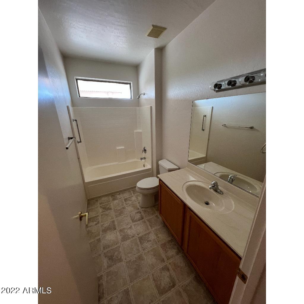 17717 West Parra Drive Surprise, AZ 85387 - Photo 5 of 23 04