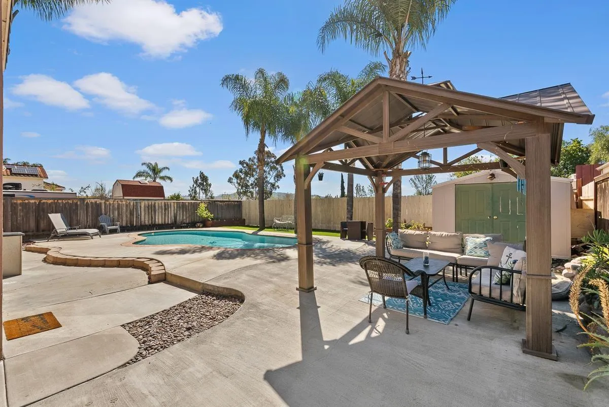 10109 Country Scenes Court Santee, CA 92071 - Photo 42 of 43 a view of a chairs and table in the patio