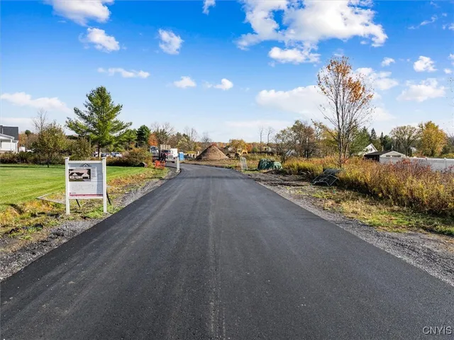 $615,000 | 104 Stonebrooke Drive, New Hartford, NY 13413