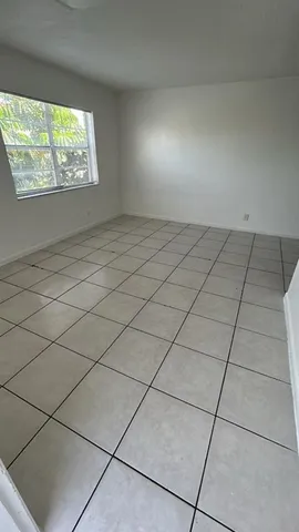 $1,455 | 2245 Madison Street, Hollywood, FL 33020