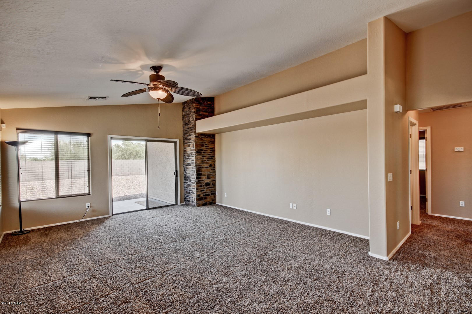 3634 West Vineyard Road Phoenix, AZ 85041 - Photo 4 of 32 Vineyard (4)