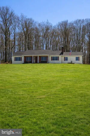 front view of house with a yard