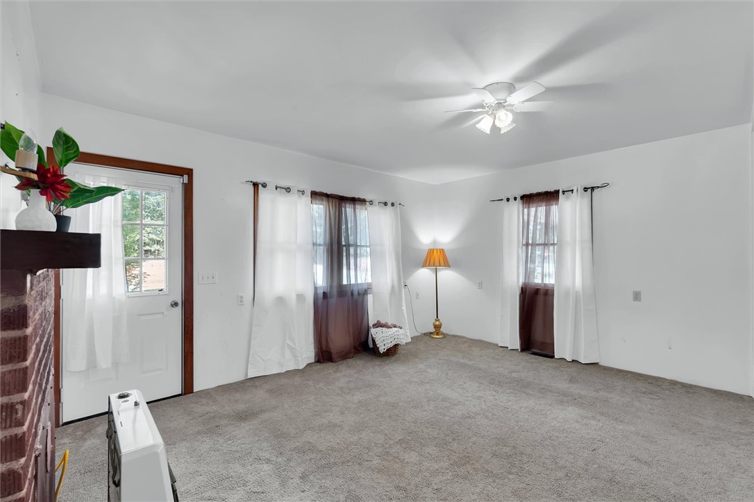 102 Muller Road Walhalla, SC 29691 - Photo 4 of 28 Gallery Image 4