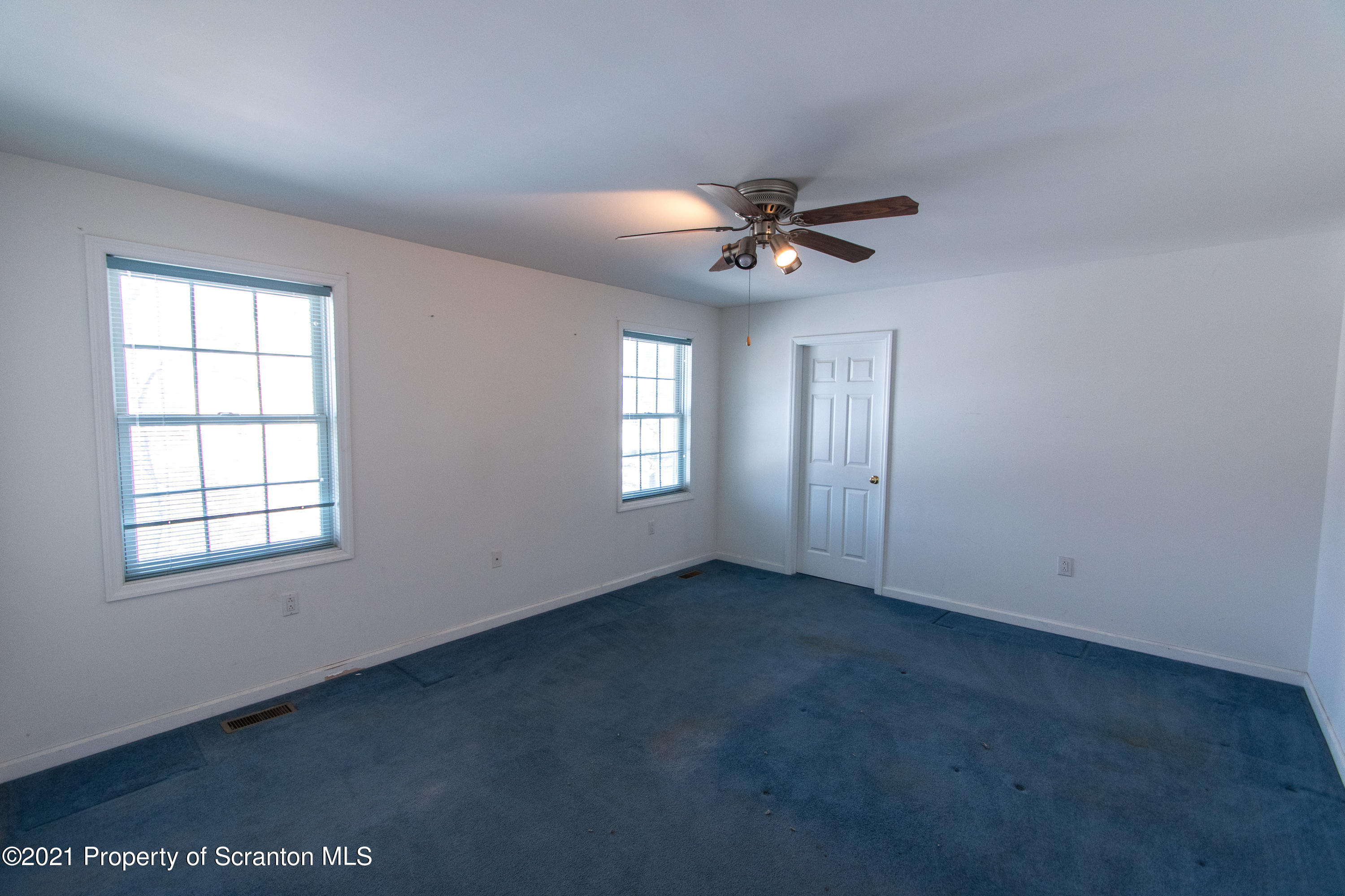 1222 Fairview Road Clarks Summit, PA 18411 - Photo 11 of 38 Gallery Image 11