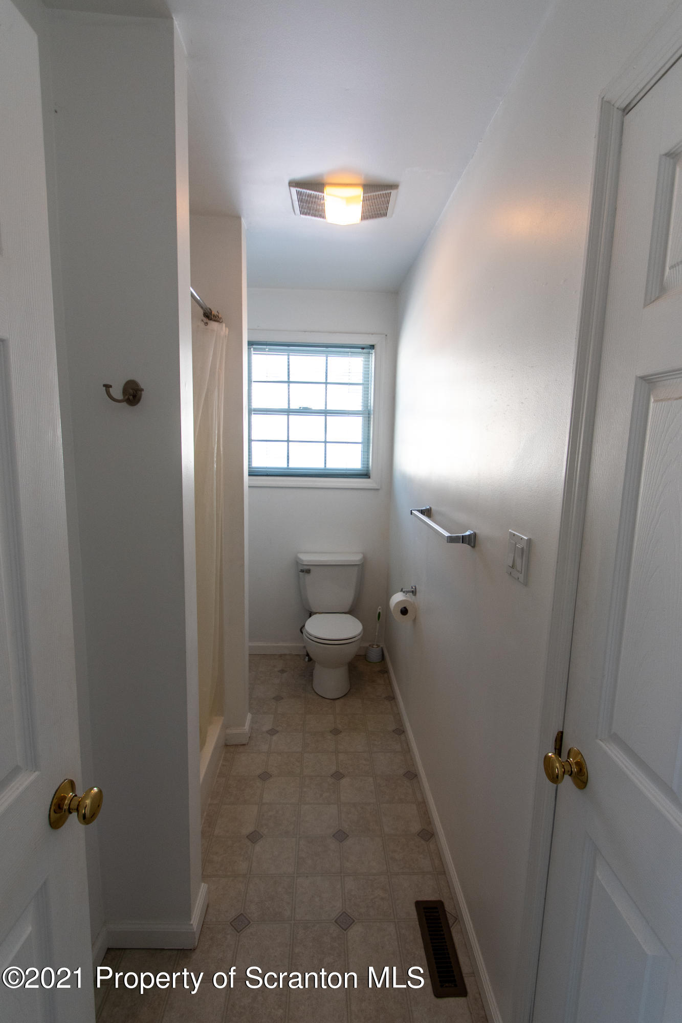 1222 Fairview Road Clarks Summit, PA 18411 - Photo 14 of 38 Gallery Image 14