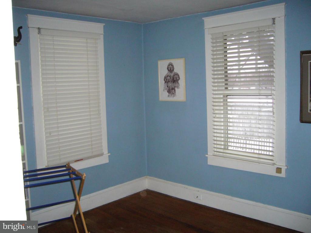 529 Front Street Lititz, PA 17543 - Photo 8 of 14