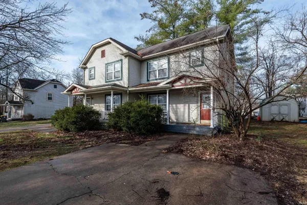 $425,000 | 1231-1233 East Tylers Turn, Bloomington, IN 47401