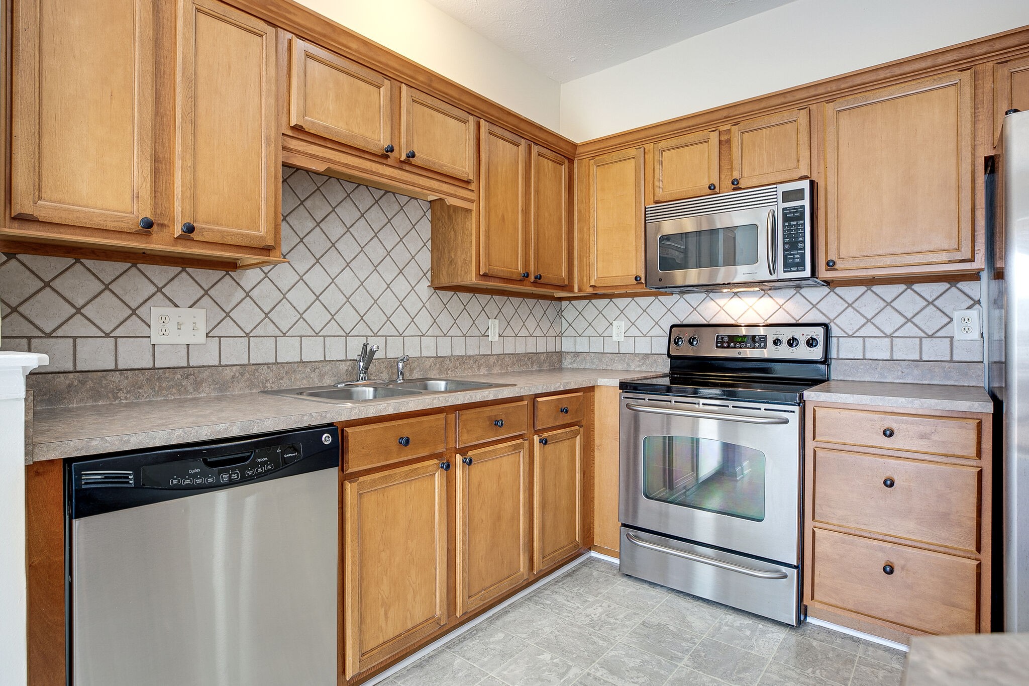 1345 Bell Road, Unit 404 Antioch, TN 37013 - Photo 4 of 16 Gallery Image 4