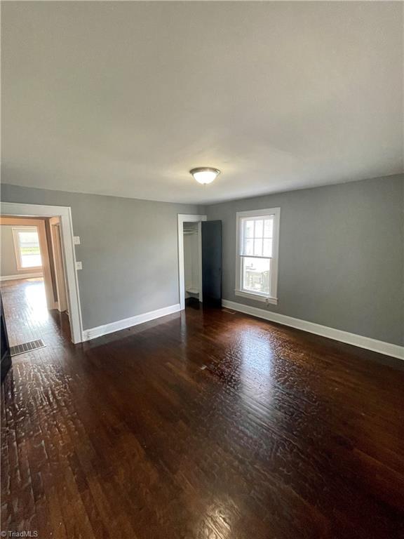 1612 Johnson Street High Point, NC 27262 - Photo 11 of 16 Master on the Main