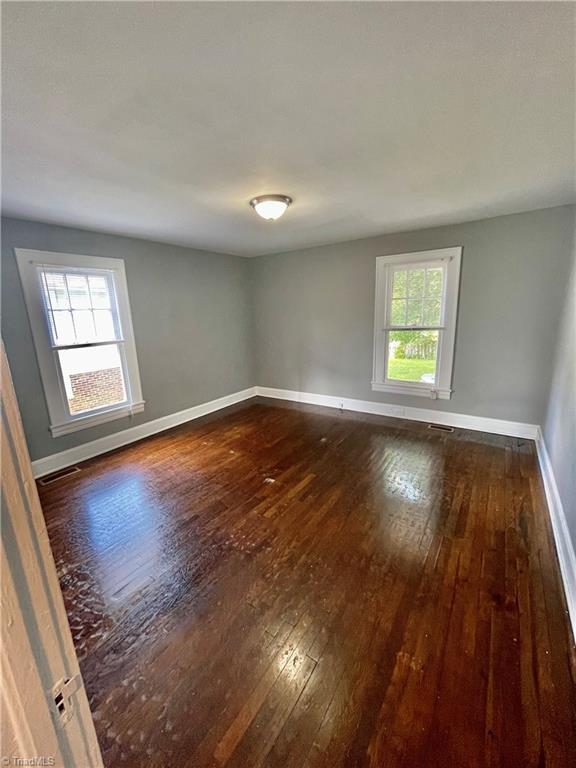 1612 Johnson Street High Point, NC 27262 - Photo 10 of 16 Master on the Main