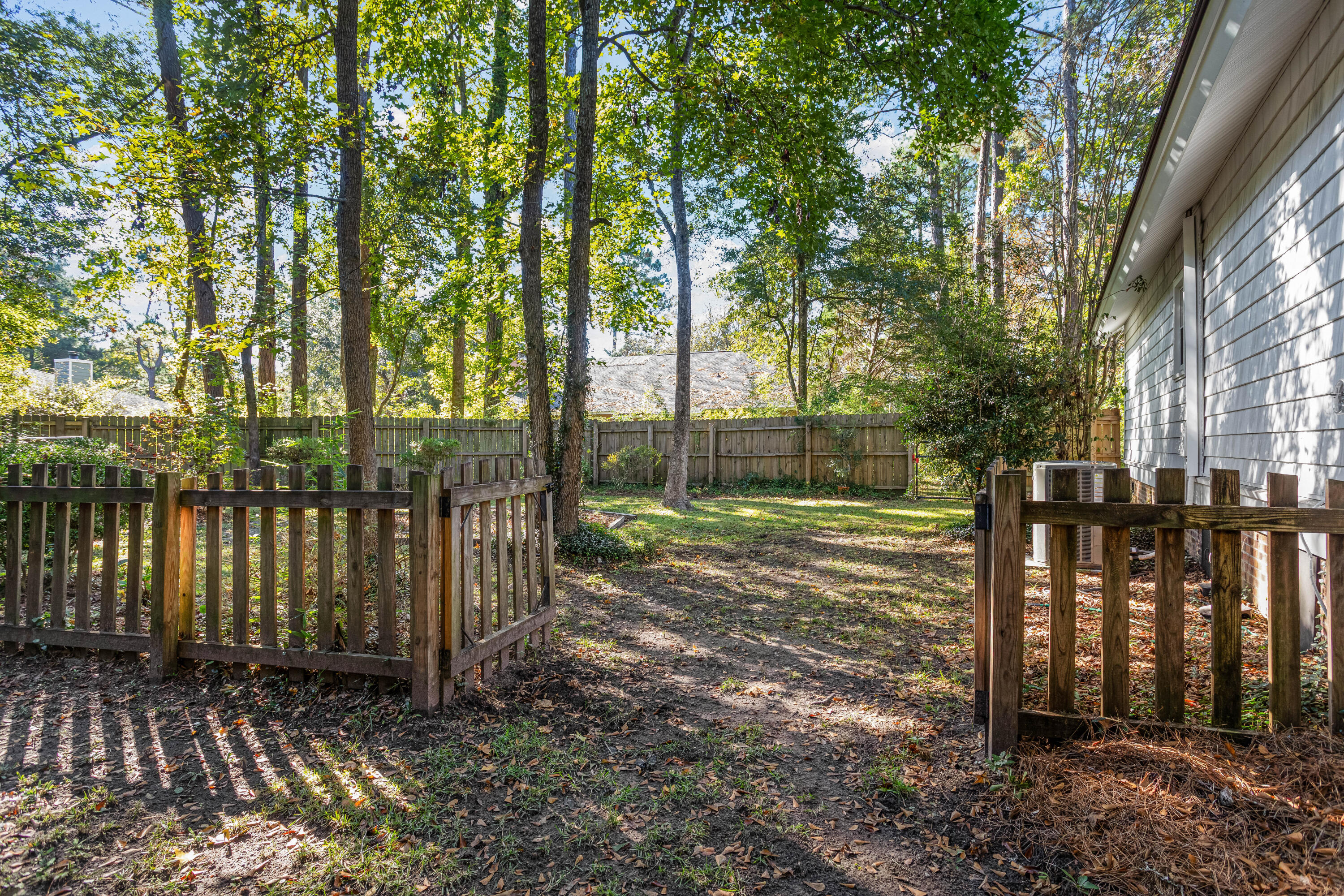 1159 Shilling Place Mount Pleasant, SC 29464 - Photo 26 of 27 1159ShillingPlace_MaxPhotography-28