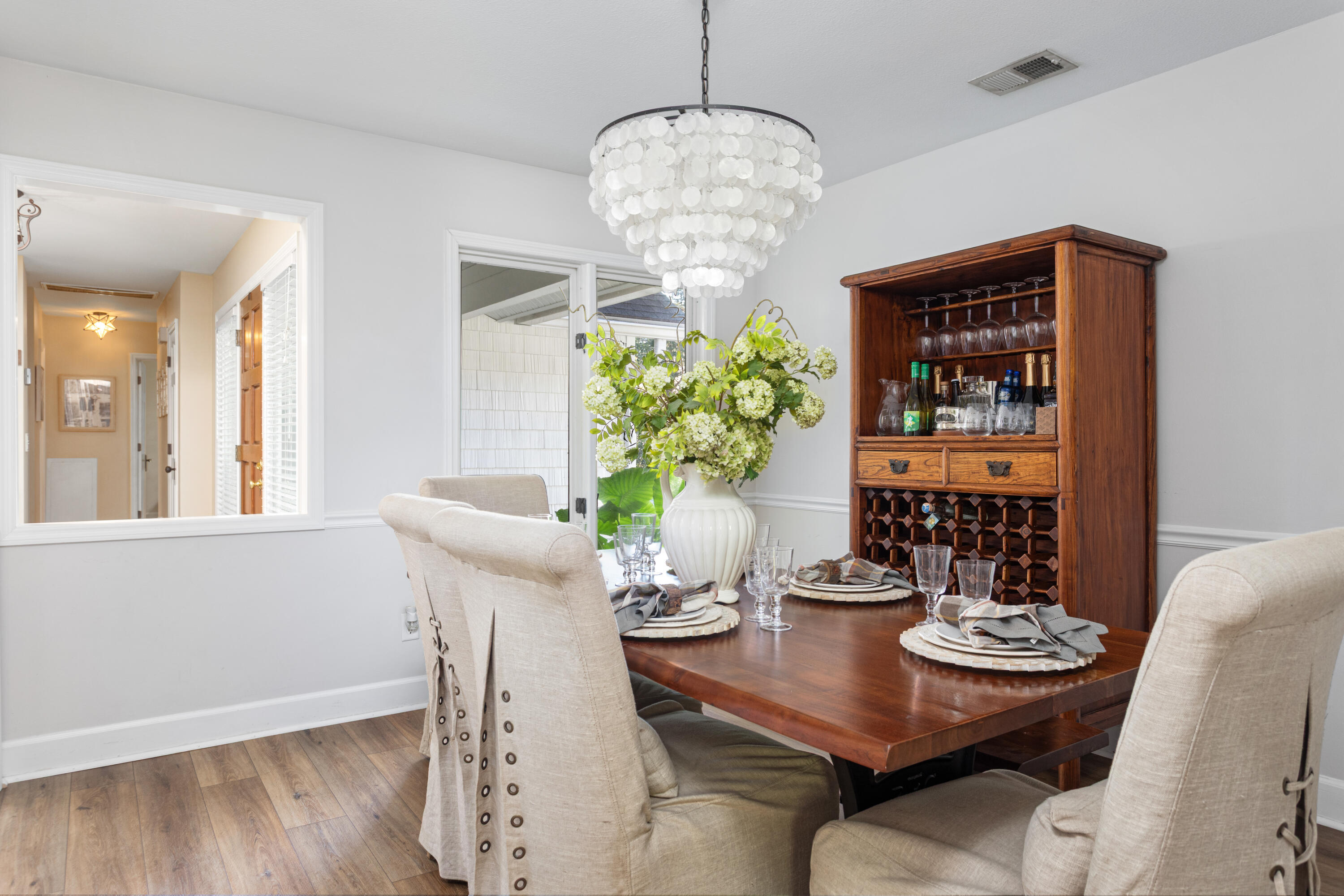 1159 Shilling Place Mount Pleasant, SC 29464 - Photo 8 of 27 1159ShillingPlace_MaxPhotography-9