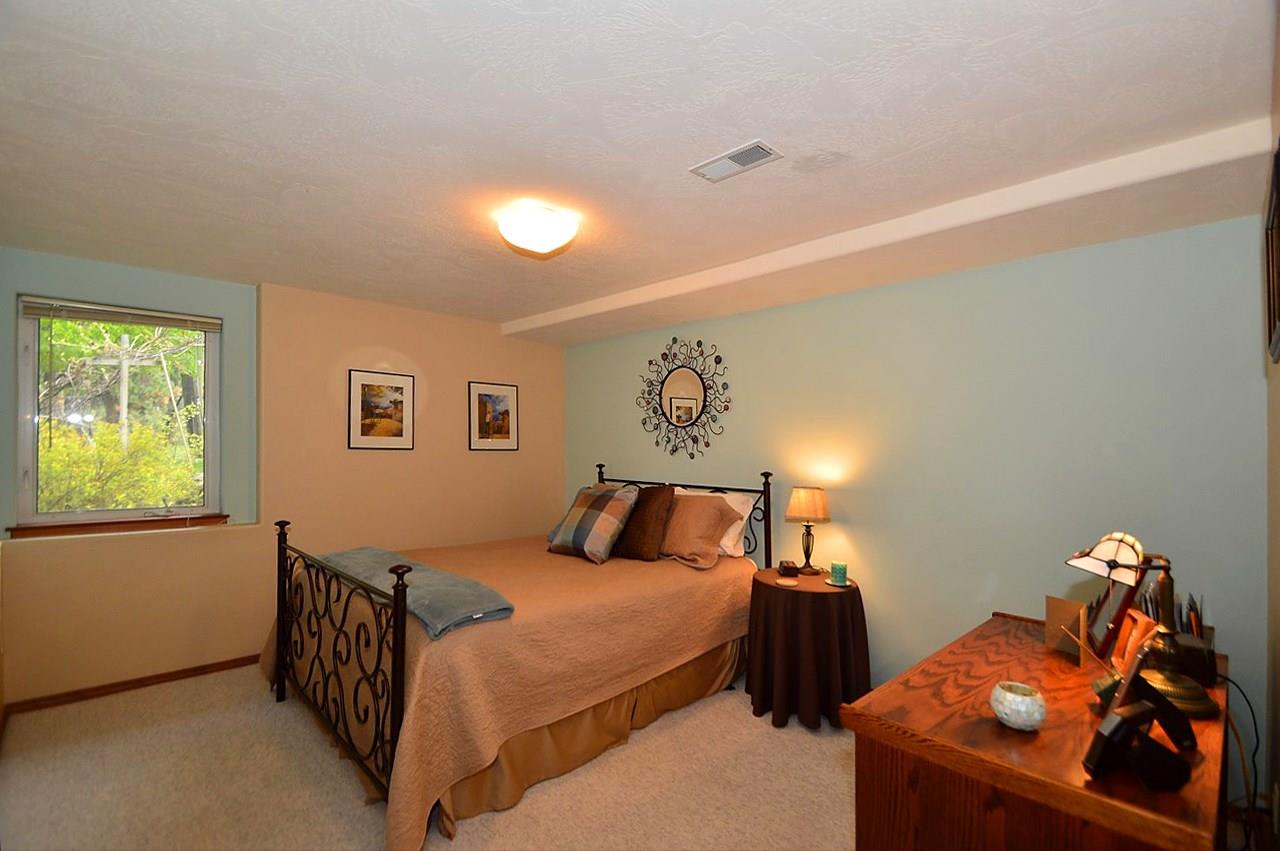 1218 South Center Road Spokane Valley, WA 99212 - Photo 14 of 20