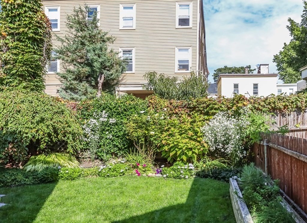 169 Spring Street Cambridge, MA 02141 - Photo 16 of 17