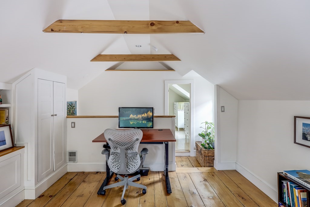 169 Spring Street Cambridge, MA 02141 - Photo 8 of 17