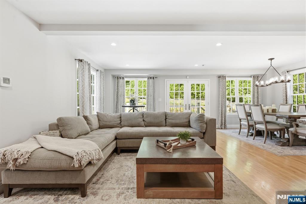 62 Fells Road Verona, NJ 07044 - Photo 10 of 48