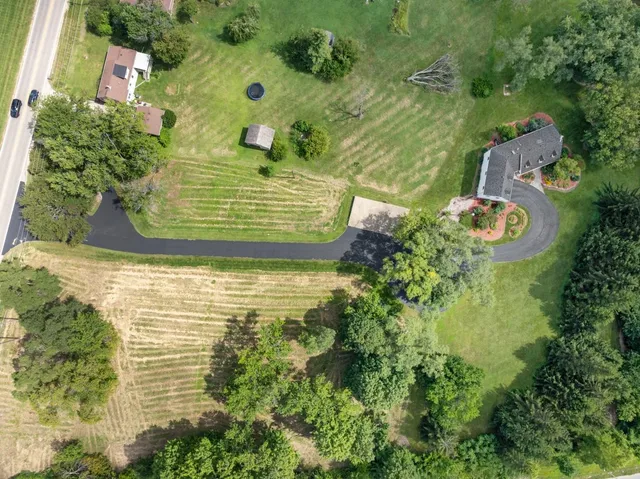 $499,900 | 7879 Newburg Road, Rockford, IL 61108