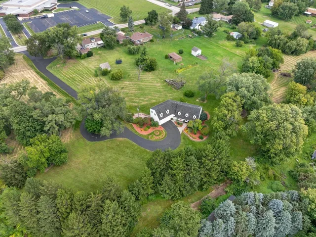 $499,900 | 7879 Newburg Road, Rockford, IL 61108