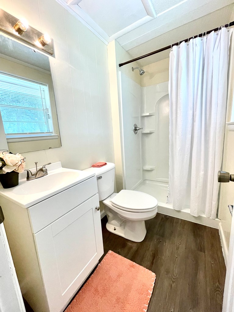 509 Explorer Circle Dothan, AL 36301 - Photo 9 of 21 Master Bath w Shower