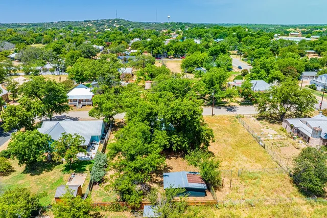 $375,000 | 117 Robin Avenue, Mason, TX 76856