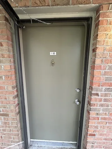 a close view of door