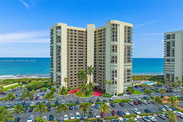 $3,000 | 9500 South Ocean Drive, Unit 1110, Jensen Beach, FL 34957