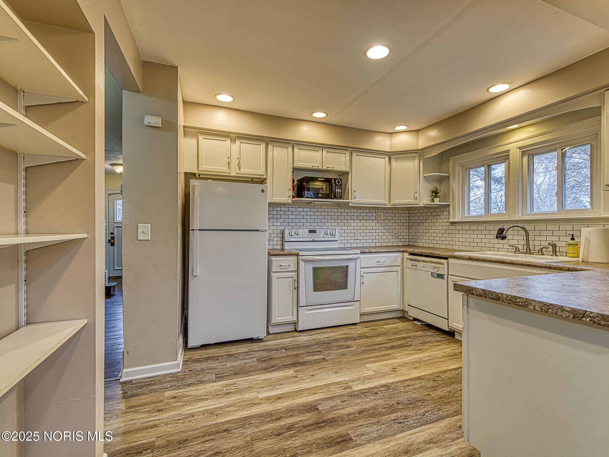 1819 Shenandoah Road Toledo, OH 43607 - Photo 17 of 35 17-web-or-mls-1819 Shenandoah-127_15