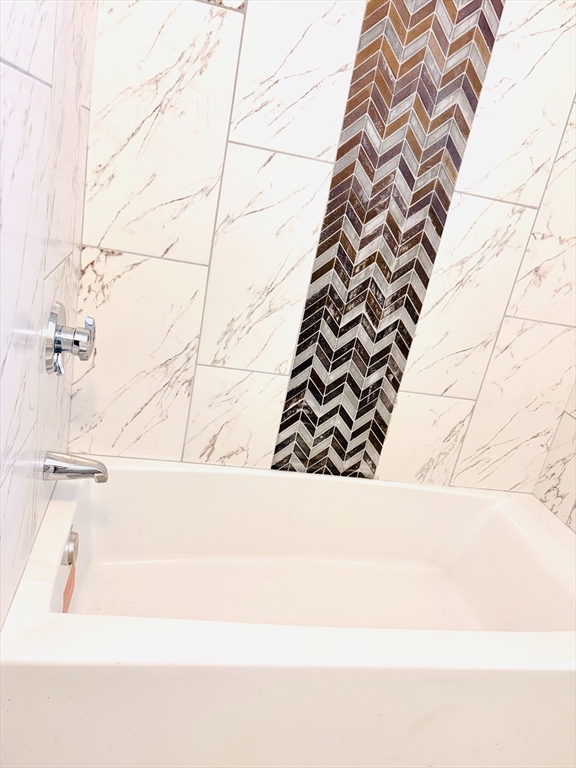 178 Bates Road Brockton, MA 02302 - Photo 8 of 18