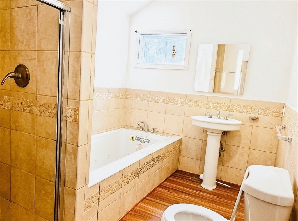 178 Bates Road Brockton, MA 02302 - Photo 9 of 18