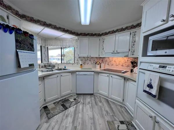 $194,500 | 2055 South Floral Avenue, Unit 92, Bartow, FL 33830