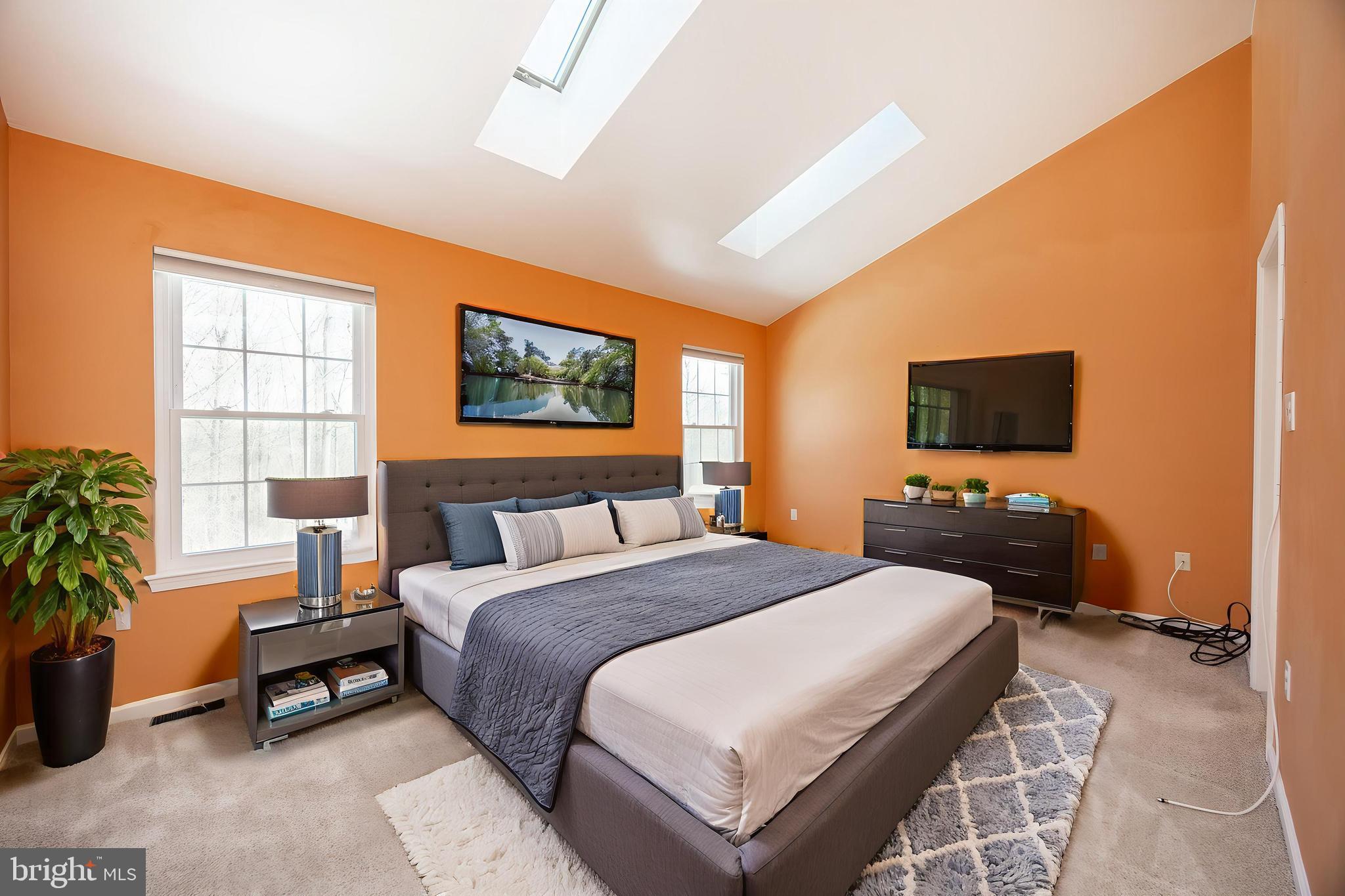 222 Springvalley Way Aston, PA 19014 - Photo 15 of 45 a bedroom with a bed and a television