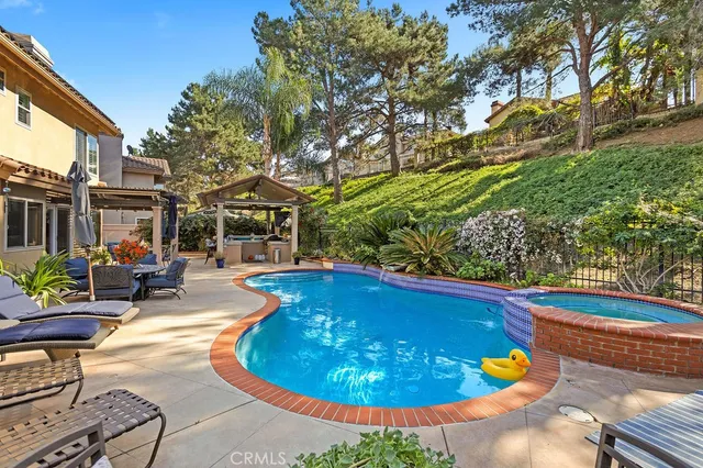$1,575,000 | 27852 Vicenza Court, Mission Viejo, CA 92692