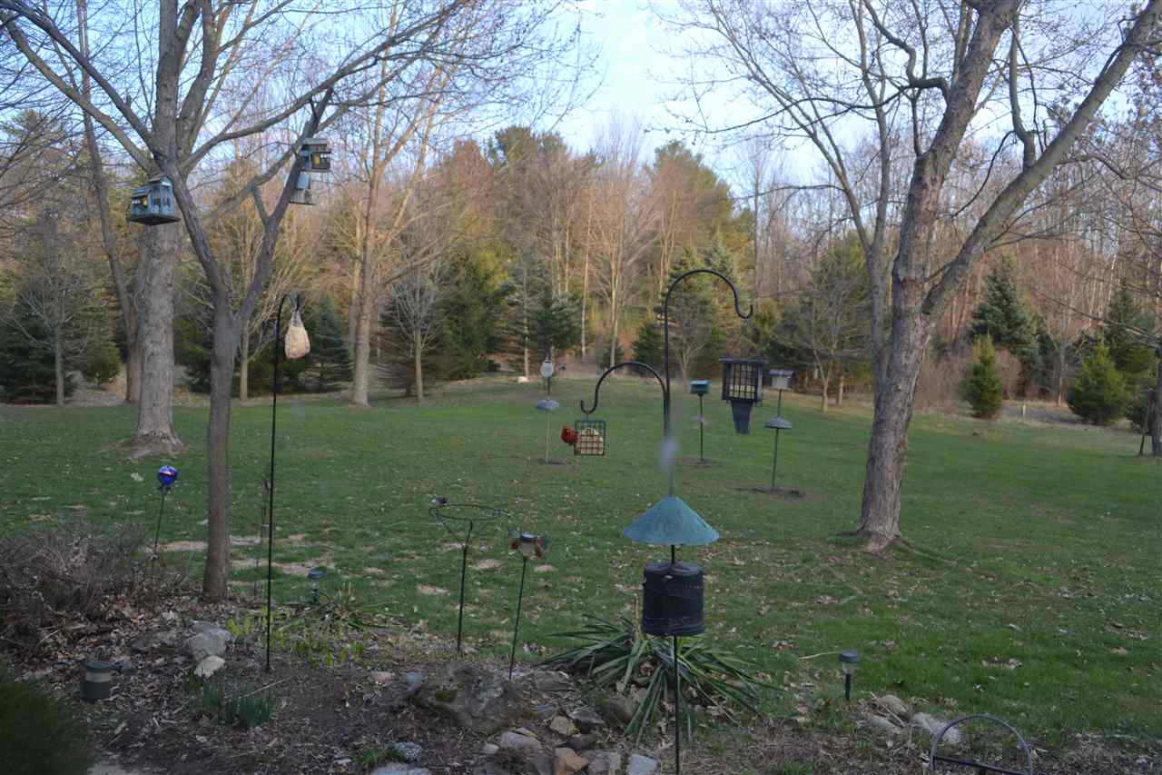 2402 West Wing Road Mount Pleasant, MI 48858 - Photo 41 of 47 1814483-40.JPG
