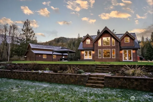 $975,000 | 50074 Concrete Sauk Valley Road, Concrete, WA 98237