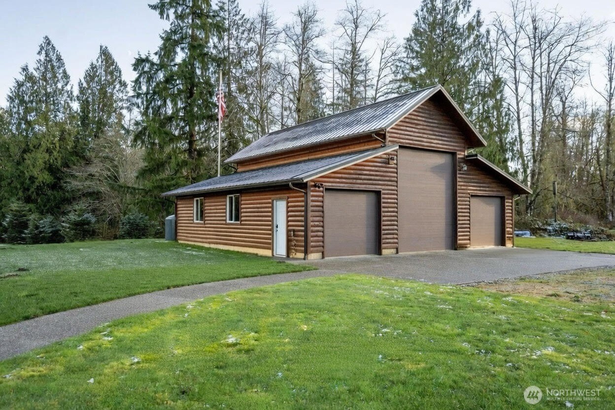 50074 Concrete Sauk Valley Road Concrete, WA 98237 - Photo 4 of 35