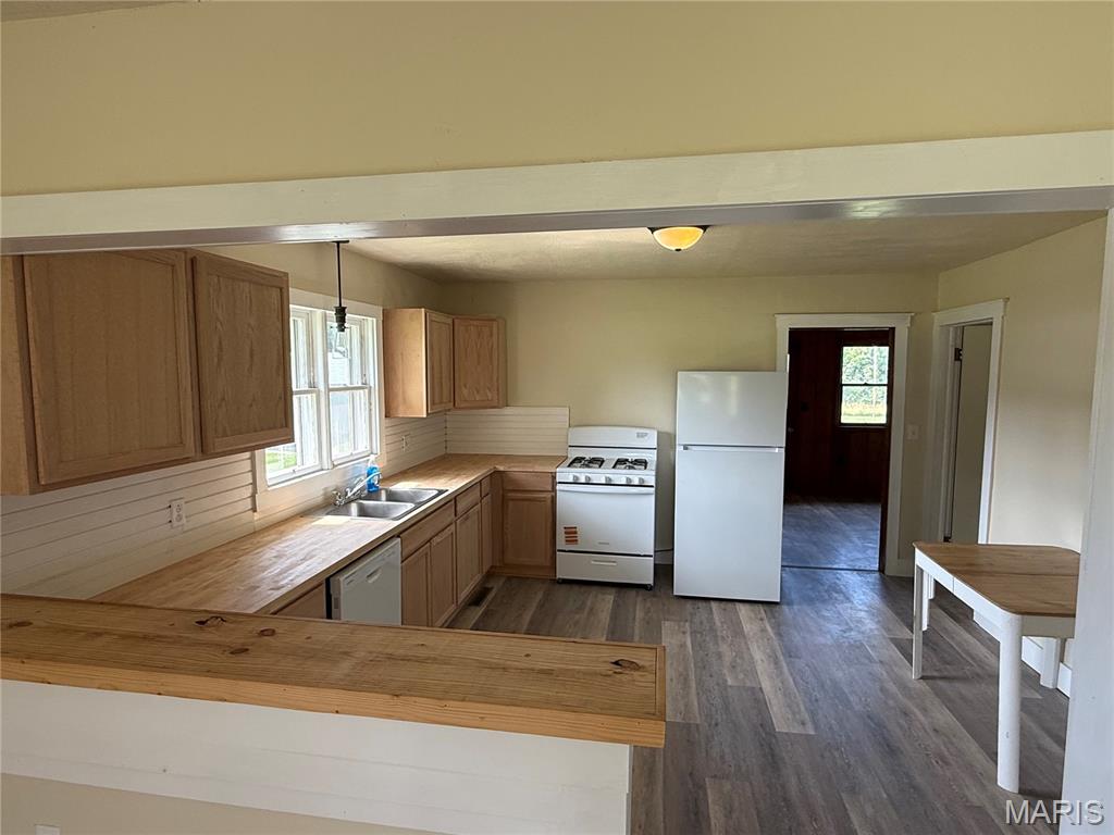 519 East Walnut Street Perry, MO 63462 - Photo 7 of 31