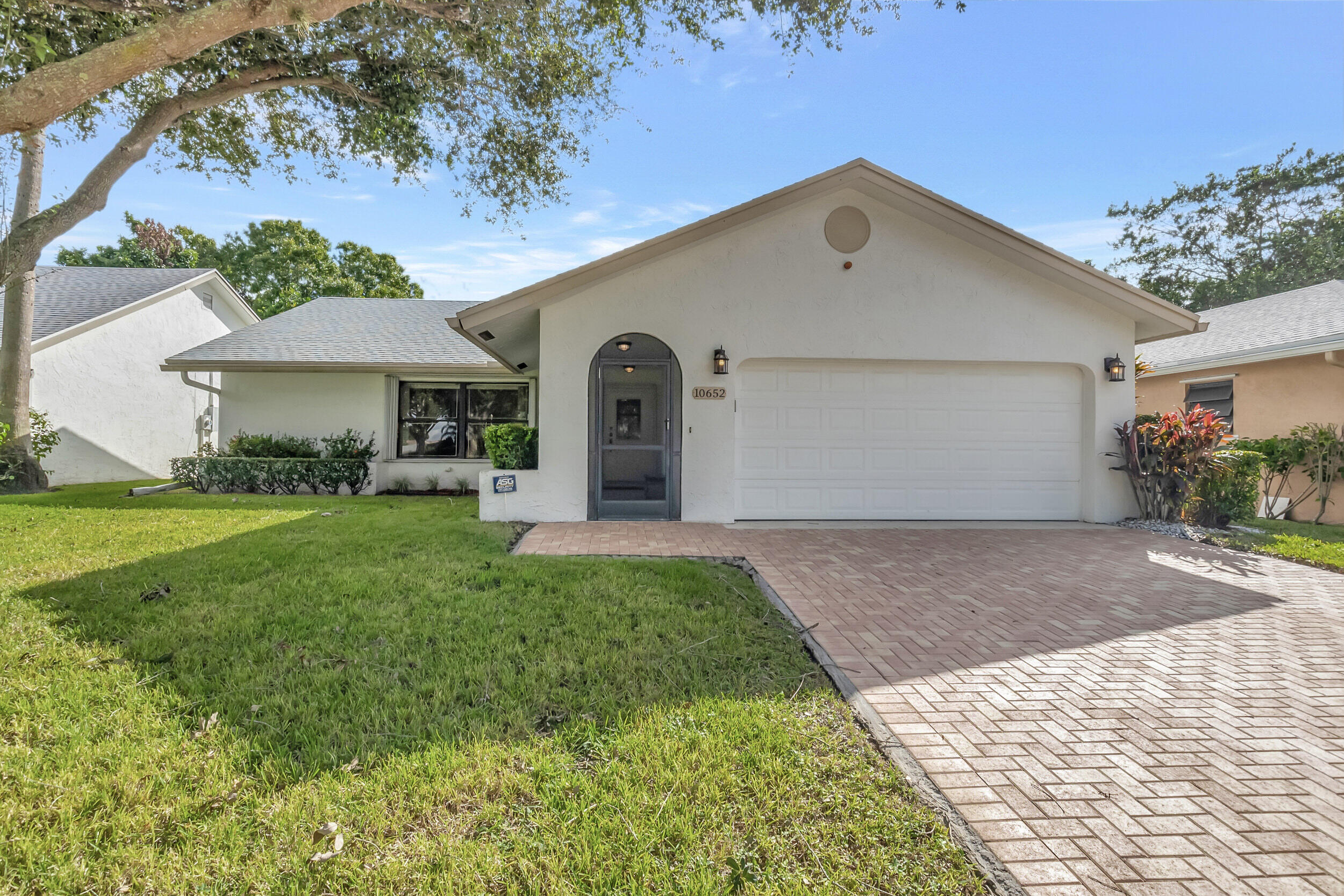 10652 180th Place South Boca Raton, FL 33498 - Photo 1 of 55 DSC_0902
