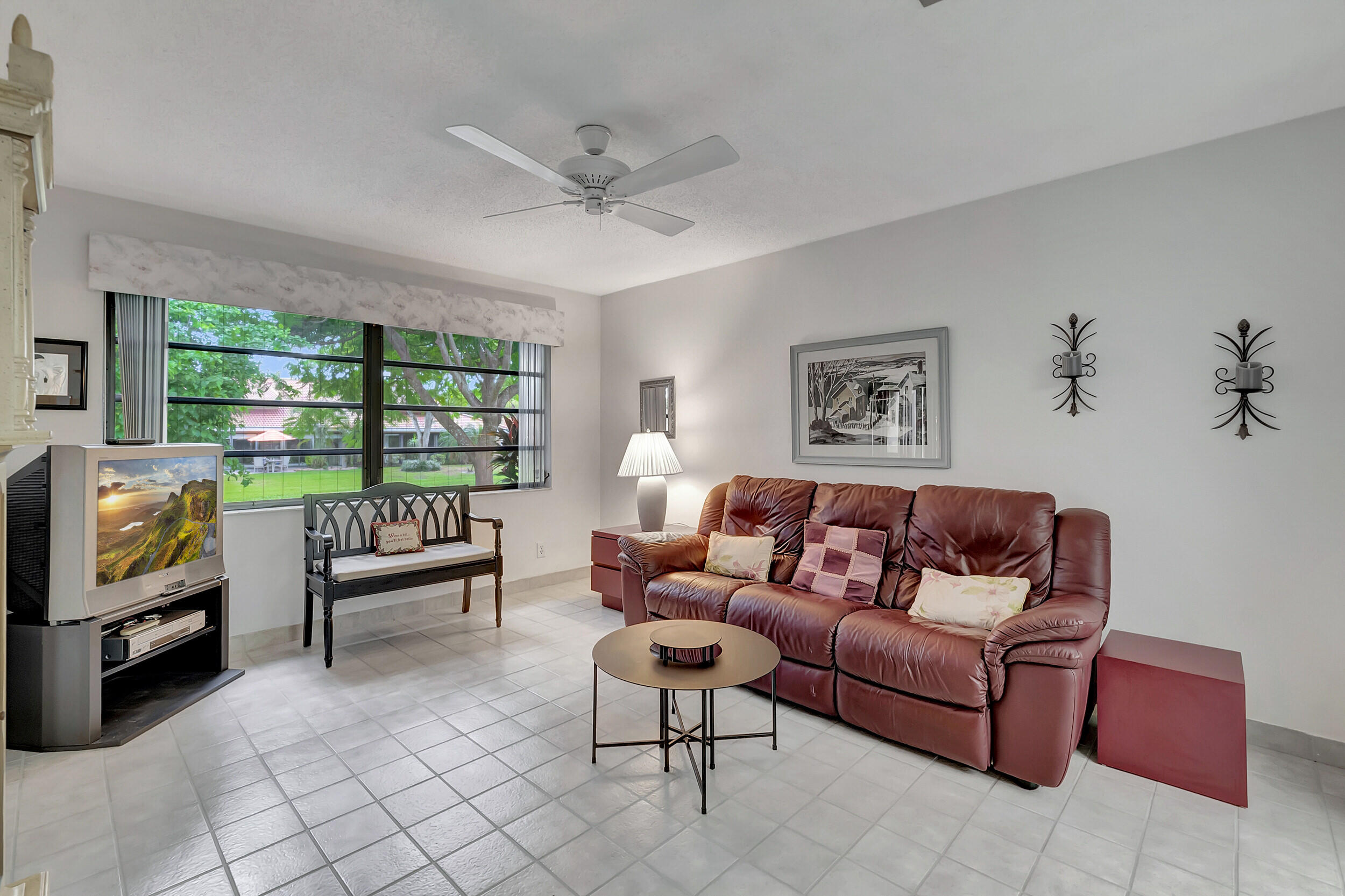 10652 180th Place South Boca Raton, FL 33498 - Photo 12 of 55 DSC_0962