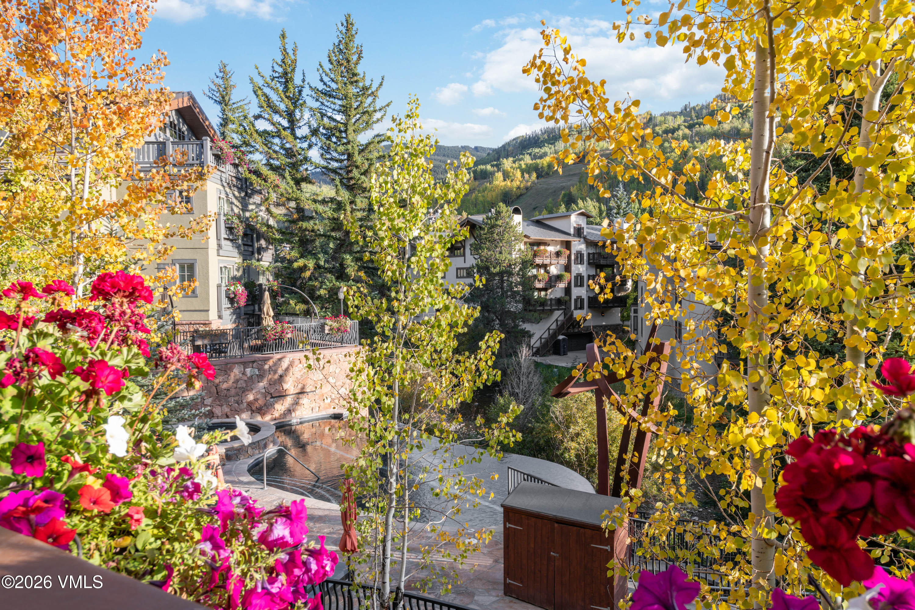 1 Willow Bridge Road, Unit 33 Vail, CO 81657 - Photo 30 of 40 OWBR-View of outdoor spa in the fall