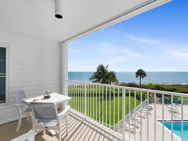 $6,000 | 2700 Ocean Drive, Unit 303, Vero Beach, FL 32963
