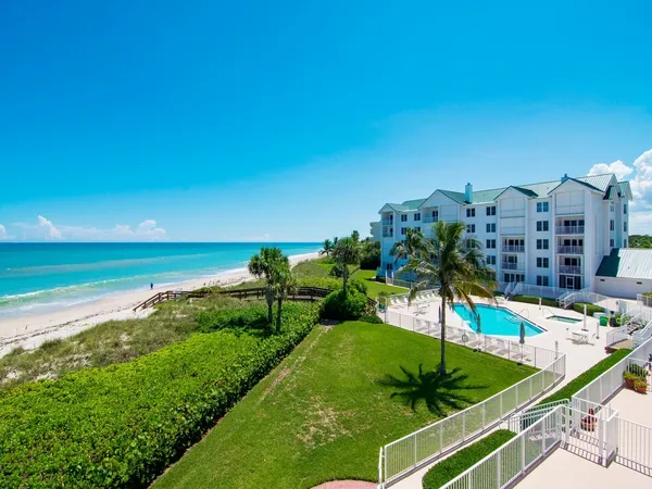 $6,000 | 2700 Ocean Drive, Unit 303, Vero Beach, FL 32963
