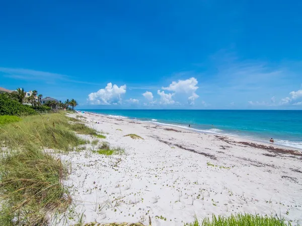 $6,000 | 2700 Ocean Drive, Unit 303, Vero Beach, FL 32963