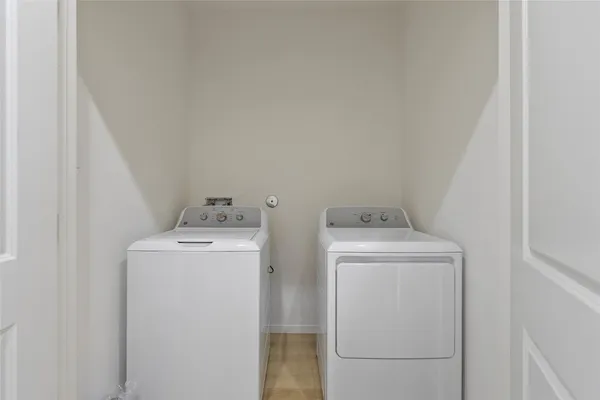 $2,350 | 1266 Oakmont Villas Drive, Houston, TX 77091