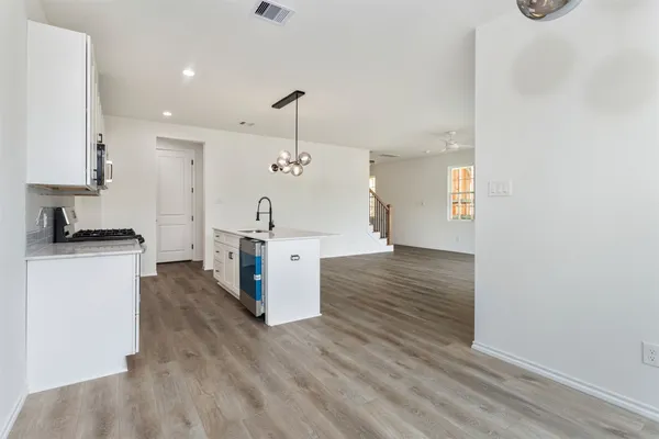 $2,350 | 1266 Oakmont Villas Drive, Houston, TX 77091