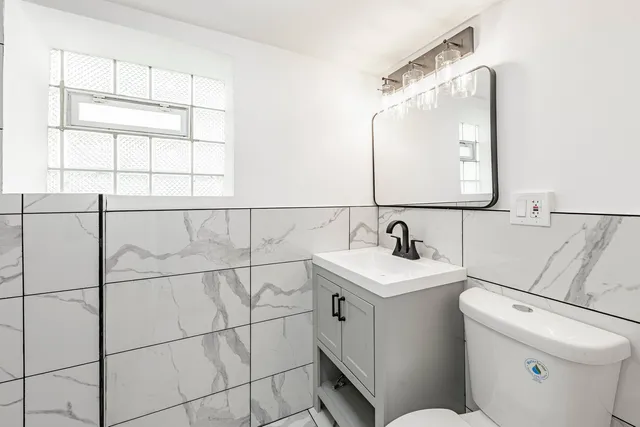 $289,999 | 8624 South Throop Street, Chicago, IL 60620