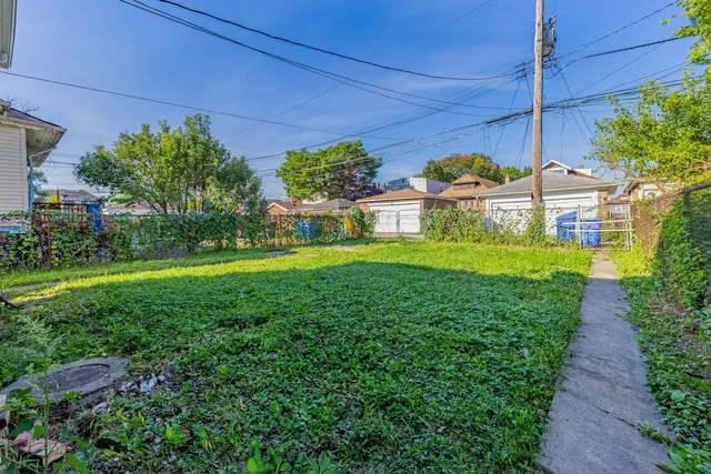 $289,999 | 8624 South Throop Street, Chicago, IL 60620