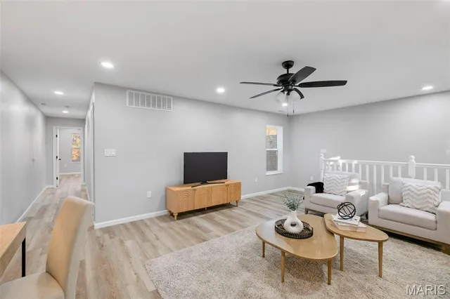 $370,000 | 4230 Connecticut Street, St. Louis, MO 63116